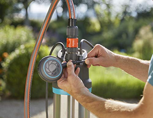 Foto von Gardena Tauch-Druckpumpe 5900/4 inox: Tauchdruckpumpe mit 5900 l/h Fördermenge, mit Schmutzfilter, geräuscharmer Betrieb, Trockenlaufsicherung über Schwimmschalter (1768-20)