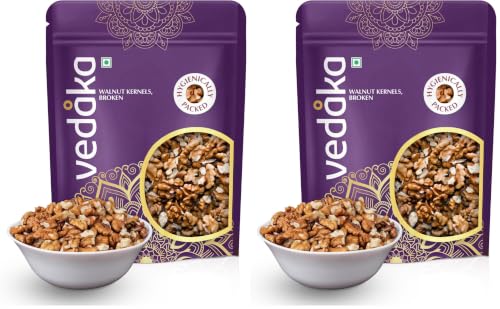 Image of Amazon Brand - Vedaka Dried Walnut Kernels | Premium Dried Walnut | 500 Grams | Broken Akhrot | Delectable And Crunchy (Pack of 2)