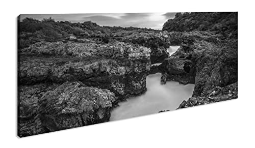 Cadre photo montagnes panorama noir et blanc pour une décoration de salon moderne