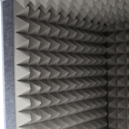 Cubierta de Escritorio a Prueba de Sonido, Cabina Plegable, Estudio Portátil para Grabación Vocal, Escudo Absorbente de Ruido de Espuma y Poliéster para Podcasting y Streaming, Gris 23.62 x 23.62 x 23.62 pulgadas miniatura 6