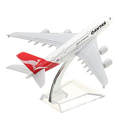 Image of Toys uncle Diecast Aeroplane Scale Model, 16 Cm: B747 Australia Qantas Airlines, Multicolor