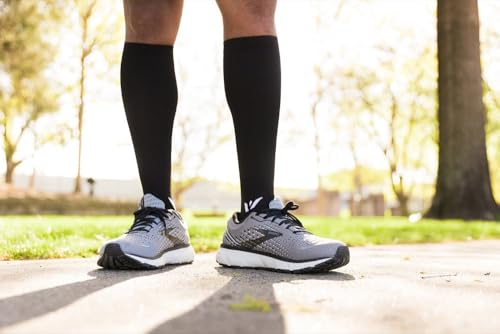 Image of Swiftwick ASPIRE TWELVE Running Socks, Knee High Compression Fit