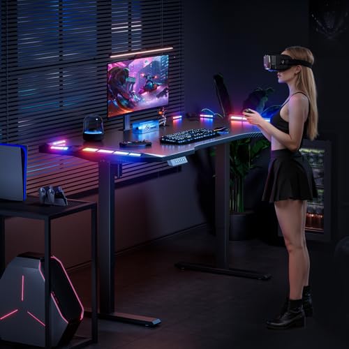 Höhenverstellbarer Schreibtisch 120 x 60 cm,Gaming Tisch mit LED,Elektrischer Schreibtisch,Steh-Sitz Tisch mit Kohlefaseroberfläche, Elektrisch Computertisch mit 3-Funktions-Memory, Schwarz – Bild 3