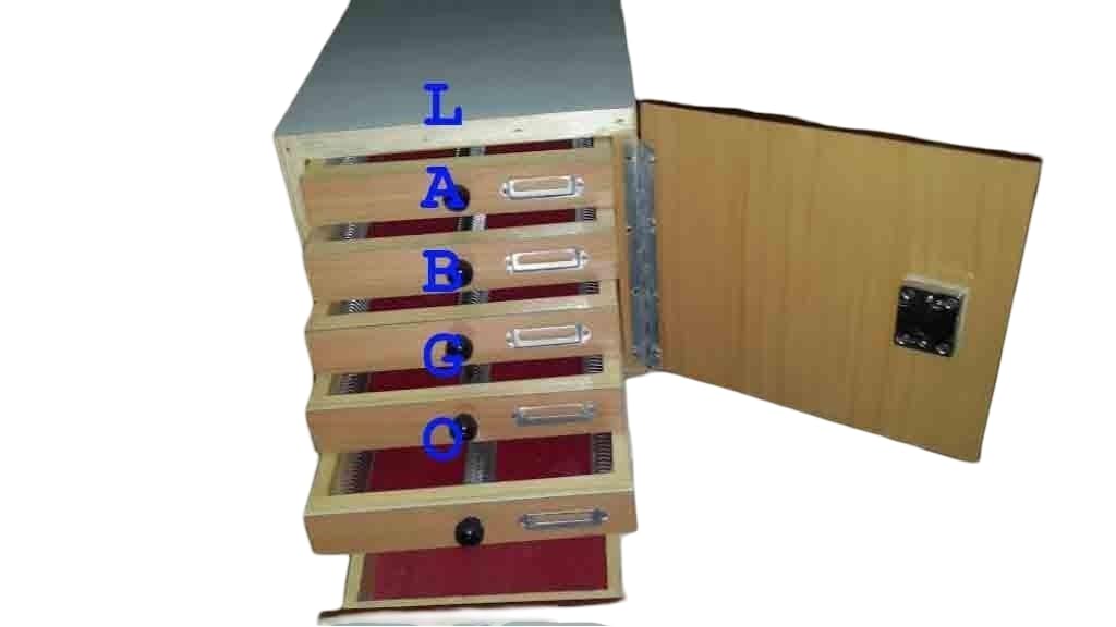 LABGO Slide Box Cabinet 1000 Slide 00008-image-28