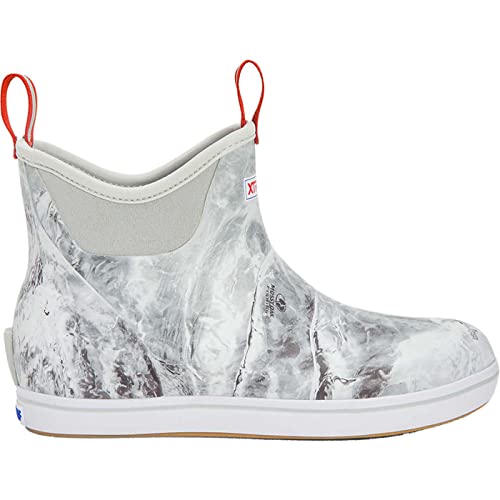 Image of Xtratuf Women's 6 In Ankle Deck Boot