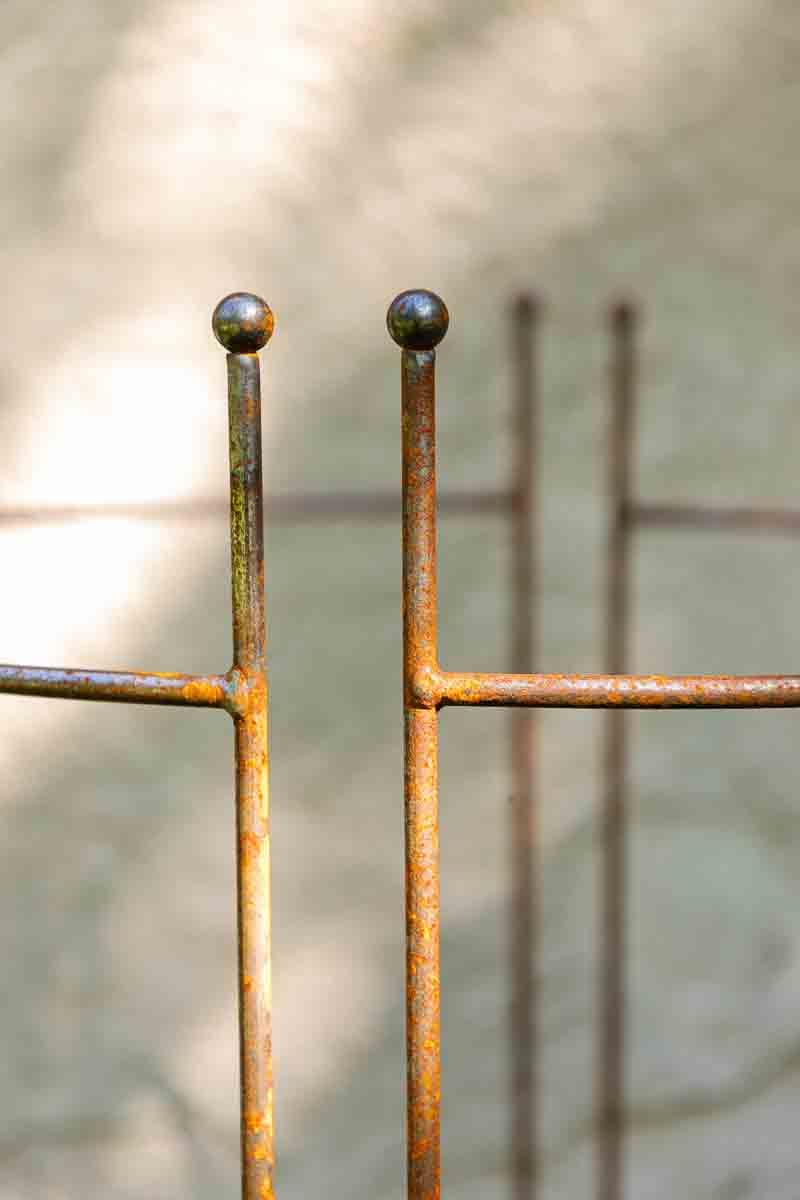 KUHEIGA 2er Set Staudenhalter halbrund, Höhe 90cm, Breite 55cm Roheisen/Rost