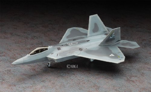 F-22 Raptor Hasegawa 1/72 Ace Combat : finies les maquettes imprécises !