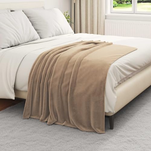 Couverture polaire camel, le jeté doux des instants complices