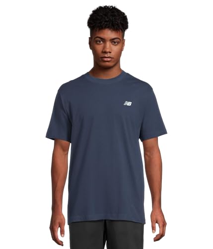 T-shirt New Balance Essentials Stacked Logo Homme look casual