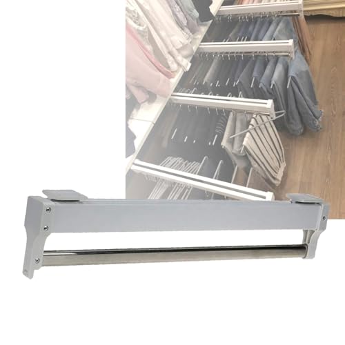 Rails de vêtements coulissants pour un garde-robe optimisé