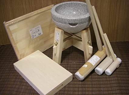Amazon | 餅つき道具 二升用臼 木台・杵S・子供用キネ大小2本・二升用