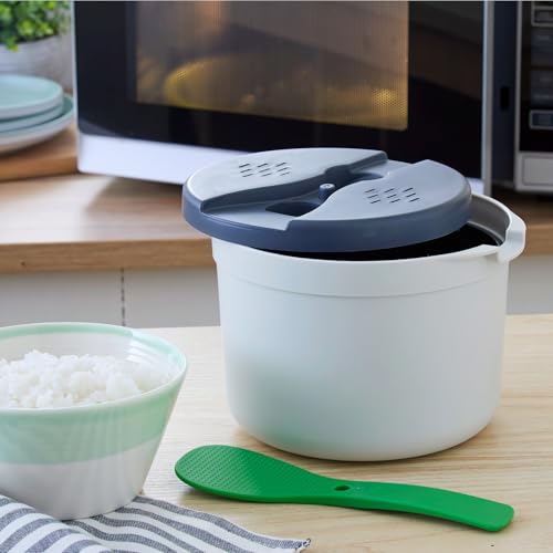 Basilico Mikrowellen Reiskocher 2 Liter inkl. Löffel Deckel Sieb & Topf - Für perfekt gegarten Reis ohne Anbrennen geeignet für Mikrowelle Gefrierfach & Spülmaschine aus recyceltem Kunststoff