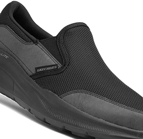 Skechers Equalizer 5.0 Persistable Black/Black 10 D (M) | Image 5