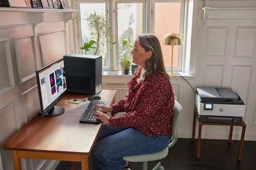 Hp Omnidesk M02-0004Sl, Desktop, Intel Core I7-14700, Intel Evo, 16GB Ram, 512GB Ssd, Grafica Integrata, Psu Ad Alta Efficienza, Windows 11 Home, Meteor Silver - 2