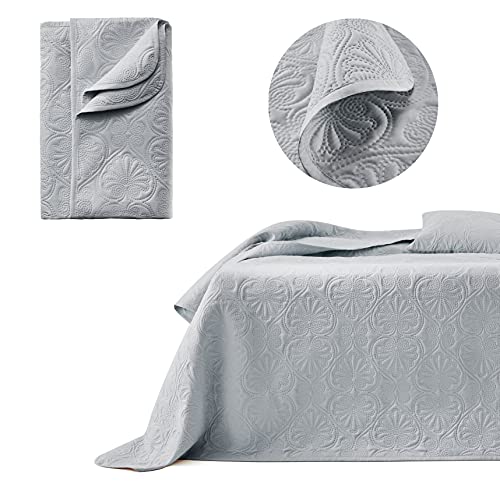 ROOM99 Leila Elegante Tagesdecke in Hellgrau 170 x 210 cm Vielseitige Wohndecke als Bettüberwurf oder Sofaüberwurf Überwurfdecke für Bett… – Ansicht 1