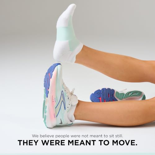 Image of Feetures High Performance Max Cushion Ankle Sock - Tab Socks for Women & Men with Heel Tab