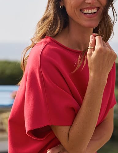 Bozanly 2 Piece Sets for Women Short Sleeve Tops and Capris Loose Matching Pajama Sets Sweatsuits4