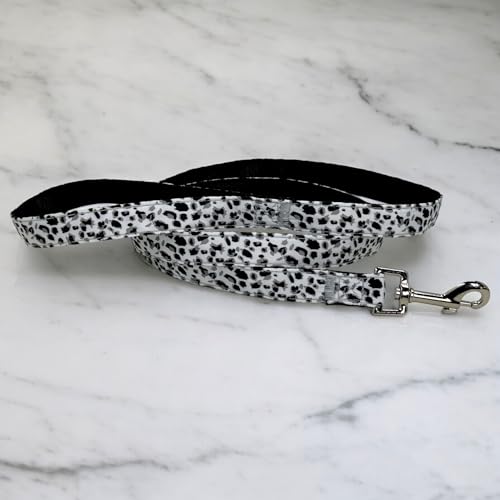 MIJOMA Hundeleine und Hundehalsband Set - 1,20m Leine, verstellbares Halsband, Verschiedene Designs, robust und stilvoll (weiß Leopardenmuster)