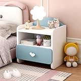 Taille flexible : petite table de chevet avec tiroir, s'adapte à l'espace compact de la chambre d'enfant, n'occupe pas trop de place. Il peut être placé à côté du lit des enfants, ce qui est pratique pour les enfants pour obtenir et mettre des choses avant d'aller au lit, et il peut également être ajusté de manière flexible pour réserver plus d'espace pour les activités dans la pièce, ce qui peut être adapté à différents besoins d'aménagement.
