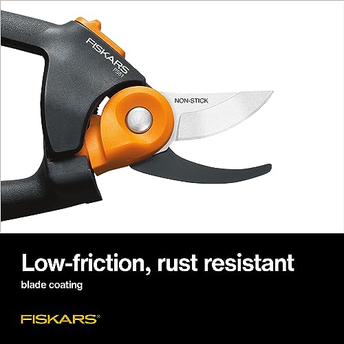 Image of Fiskars PowerGear2 Bypass Pruning Shears, 3 /4 inch Cut Capacity Garden Clippers | Patented Gear Technology Multiplies Power, Contoured Rolling Handle Reduces Hand Fatigue, Low-Friction Coated Steel Blade
