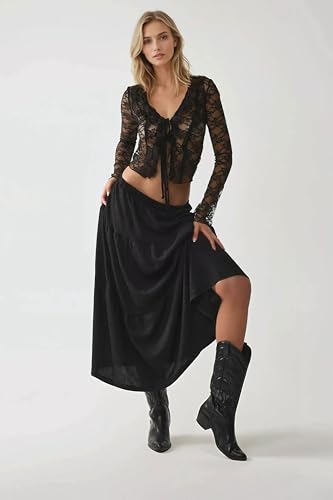 Fitted Long Sleeve V-Neck Lace Blouse3