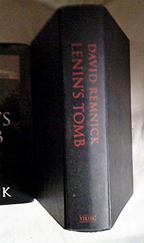 LENIN'S TOMB 0140232303 Book Cover