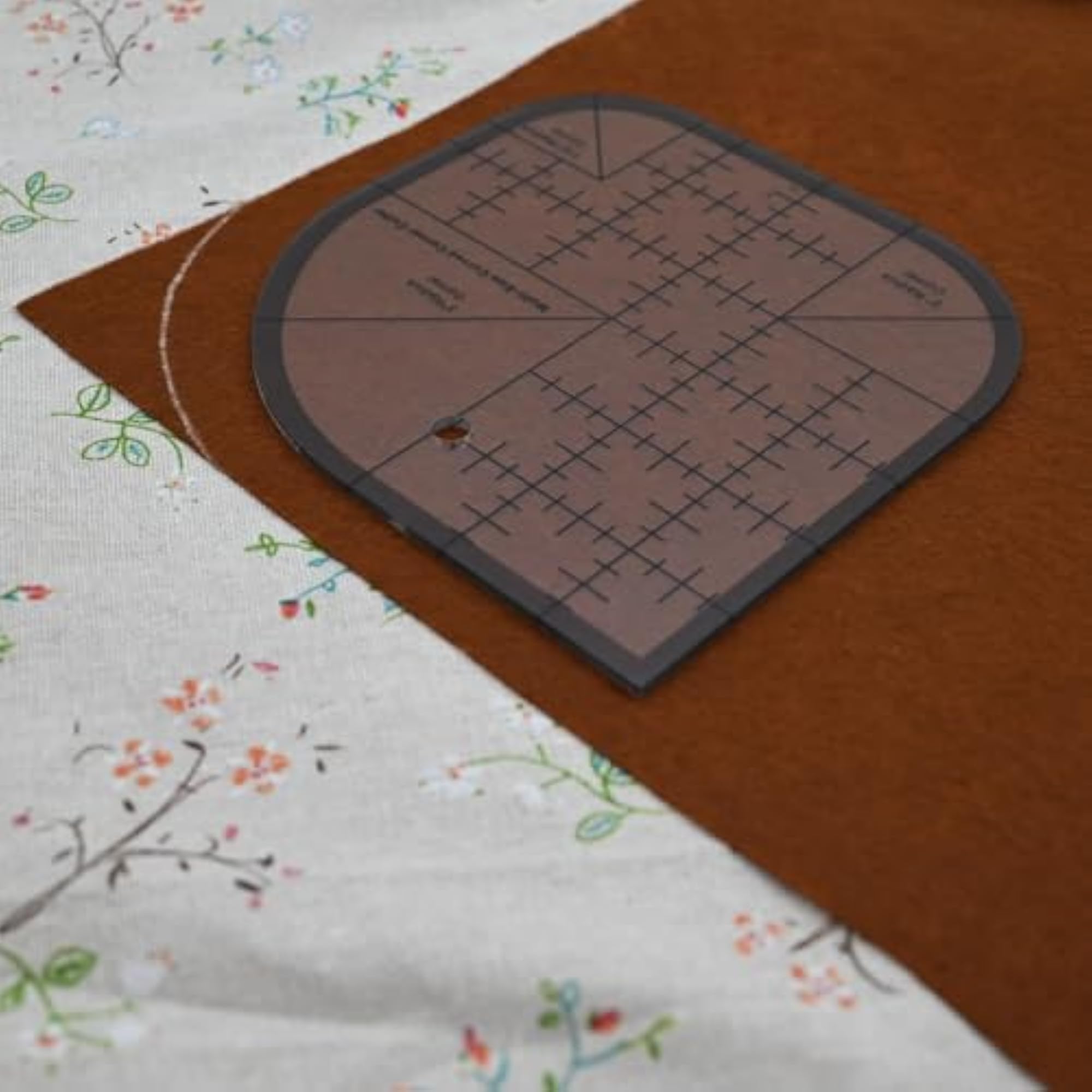Curved Corner Cutter Ruler for DIY Sewing Projects
