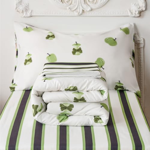 Image of CLOTHKNOW 4Pieces Green White Apple Toddler Bedding Sets for Boys Girls
