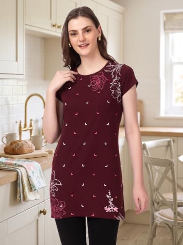 Image of Women Printed Cotton Tshirt with Side Slits & Pocket