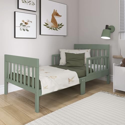 Image of Dream On Me Finn Toddler Bed, GREENGUARD Gold, Pinewood, Meadow Green