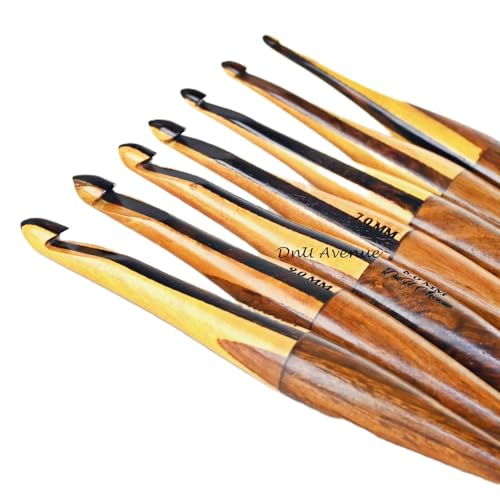 DnU Avenue Crochet Hooks for Arthritic Hands, Multi Color Wooden Ergonomic Crochet Hooks Set of 7 Size 4MM to 10MM | Sustainable Rosewood, Neemwood, Sheesham Wood | for Crochet Lovers