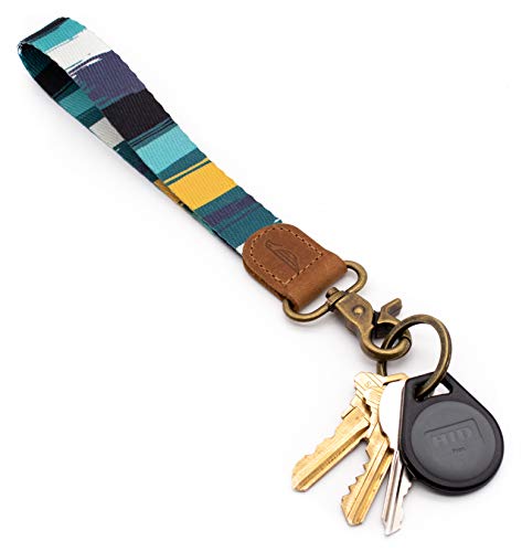 Image of POCKT Keychain Wristlet for Women and Men, Cute Wrist Lanyard for Keys, Short Key Chain Strap for Car Keys, Wallet, ID Badge & Phone | Brush