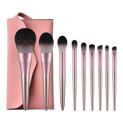 Pinceaux de maquillage pour débutants à glisser dans sa trousse pour un maquillage rapide