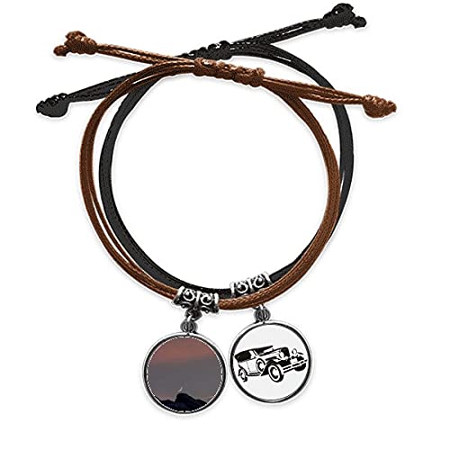 Bracelet corde main lune au style aventurier sky pour le quotidien