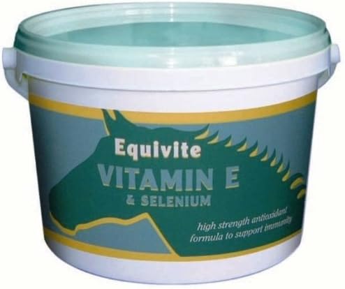 Equivite Vitamin E & Selenium Horse Feed Supplement x Size: 3 Kg
