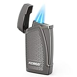 【DOPPELSTRAHL STURMFEUERZEUG JETFLAMME ​MIT KRAFTSTOFFANZEIGE】 Zwei Brenner sorgen für eine doppelte, kraftvolle und winddichte Flamme. Eine sichtbare Butan-Kraftstoffanzeige erleichtert die Überwachung des Gasstands und das Nachfüllen erheblich. Bitte öffnen Sie zuerst den Deckel und drücken Sie dann den Zündknopf, um zu zünden