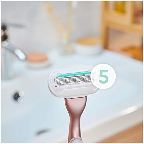 Gillette Venus Deluxe Smooth Sensitive Women's Razor + 3 Razor Blade Refills, with Rose Gold Metal Handle, Lubrastrip with A Touch of Aloe Vera