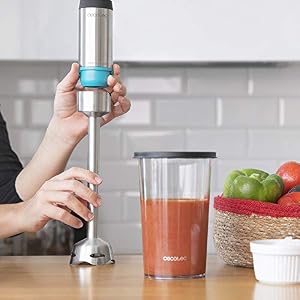 Cecotec Batidora de mano Power TitanBlack 1200 XL. 1200 W, Tecnología CrossBlades con cuchillas de 4 hojas, Pie XL, Campana antisalpicaduras, Selector de velocidad, Incluye vaso 800ml