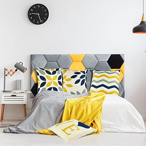 O'woda Geometric Cushion Covers, Set of 4 Cotton Linen Pillow Covers, Decorative Throw Pillow Case for Home Bedroom Sofa Garden (Geometric Yellow)