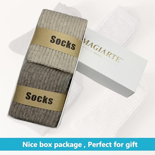 Image of MAGIARTE Women and Mens Merino Wool Socks Christmas Gift Pack Winter Heavy Thick Cushioned Warm Cozy Crew Socks 2 Pack