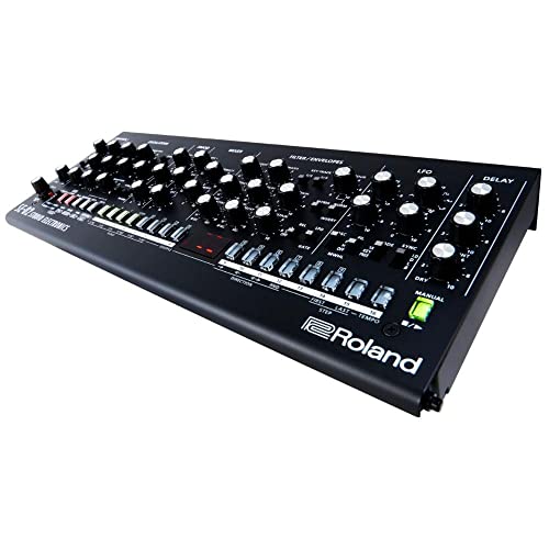 Synthesizer Roland Boutique SE-02 im Vergleich