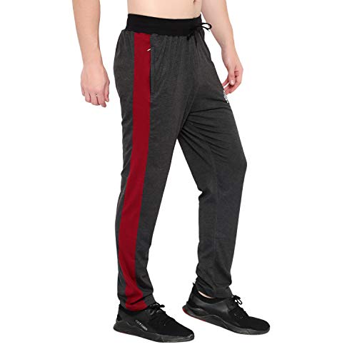 Image of Men's Regular Fit Trackpants