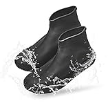 【APLICACIONES ANCHAS】 Esta cubierta impermeable para zapatos de lluvia es ideal para evitar zapatos mojados o pies bajo la lluvia, la nieve, que también los protege del barro, la sal y la suciedad. Perfectamente adecuado para correr, acampar, viajar, andar en motocicleta, pescar, lavar autos, desmalezar u otras actividades al aire libre.