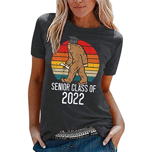 Color Shirt Girl Unisexe Décontracté Cadeau de remise de diplôme pour lui et elle 2022 High School College T-shirt ample imprimé (gris foncé, taille S) Cover