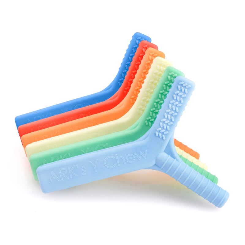 ARK's Y-Chew® Outil de mastication sensoriel pour encourager la motricité de la mâchoire et la formation sonore, disponible en 3 niveaux de dureté (doux, rouge)