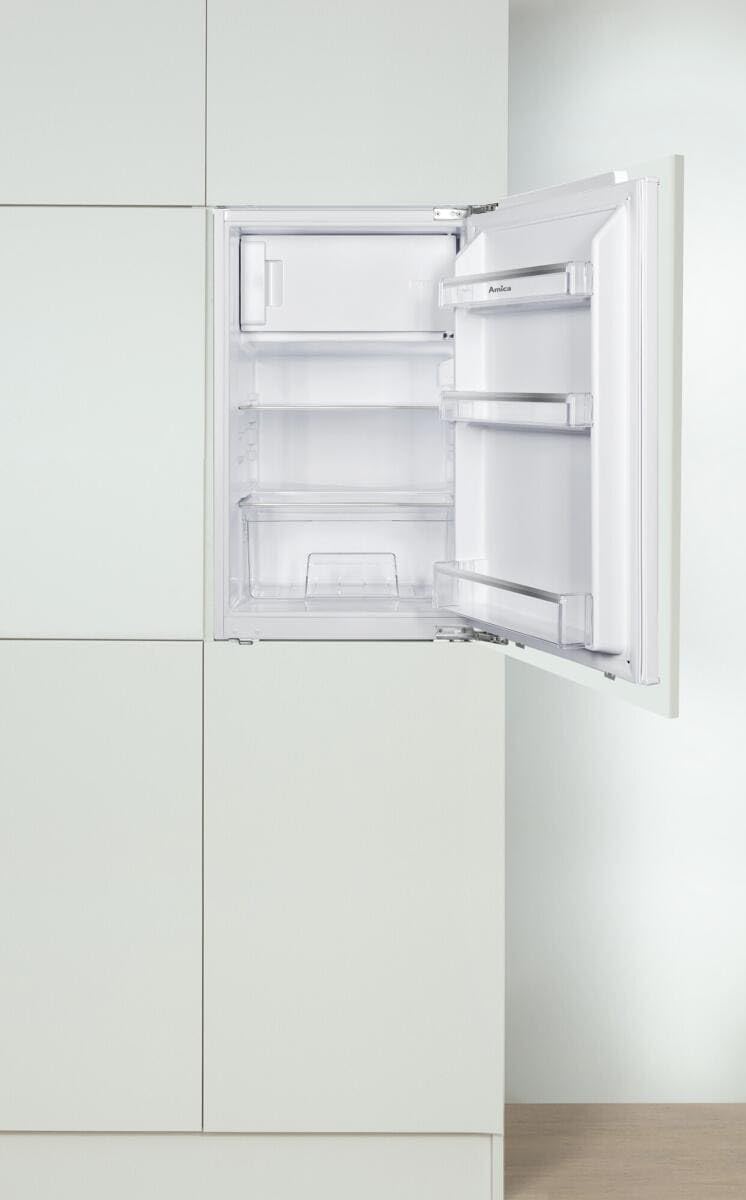 Amica Einbau‑Kühlschrank mit Gefrierfach Festtür‑Technik 880 mm Nische 116 l elektronische Steuerung Inverter‑Motor LED Beleuchtung 87,1 x 54 x 54 cm – Einbau Kühl Gefrierkombination