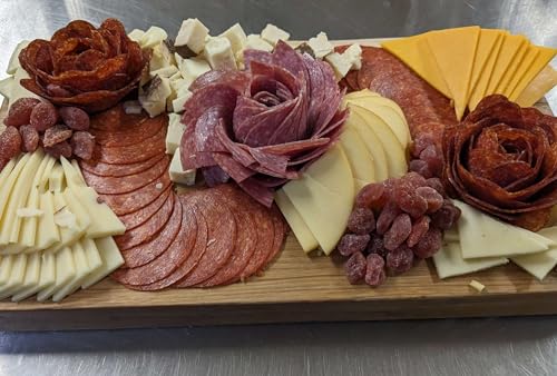 Signature-Reserve-Meat-Cheese-Gift-Box-Sausage-Meat-Cheese-Gift-or-Charcuterie-Kit-Made-In-Wisconsin