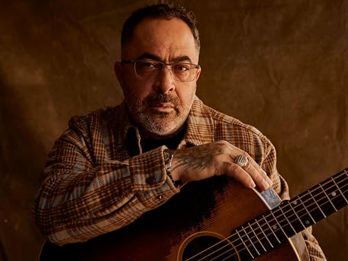 Aaron Lewis