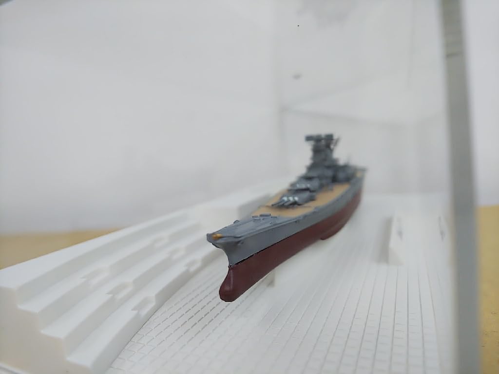Amazon | □大和ミュージアム 1/200スケール 日本海軍 戦艦 大和