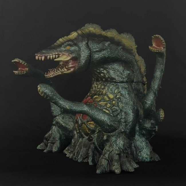 Amazon.co.jp: ゴジラストア限定カラー マルサン450 成獣ビオランテ 